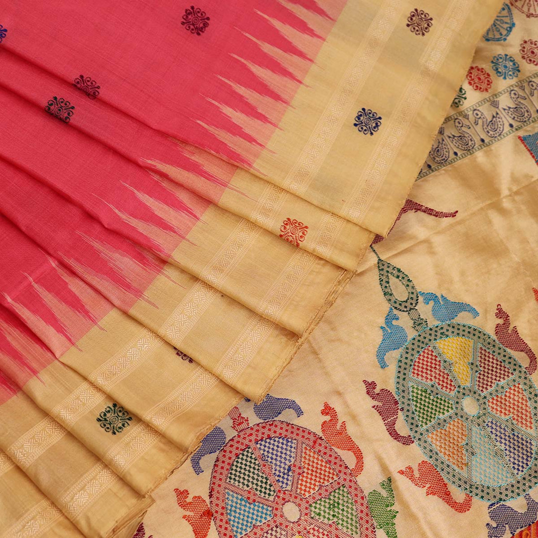 ସମ୍ବଲପୁରୀ ହ୍ୟାଣ୍ଡଲୁମ୍ ରେଶମ ସାରୀ - ବିଳାସପୂର୍ଣ୍ଣ ପାଟା |