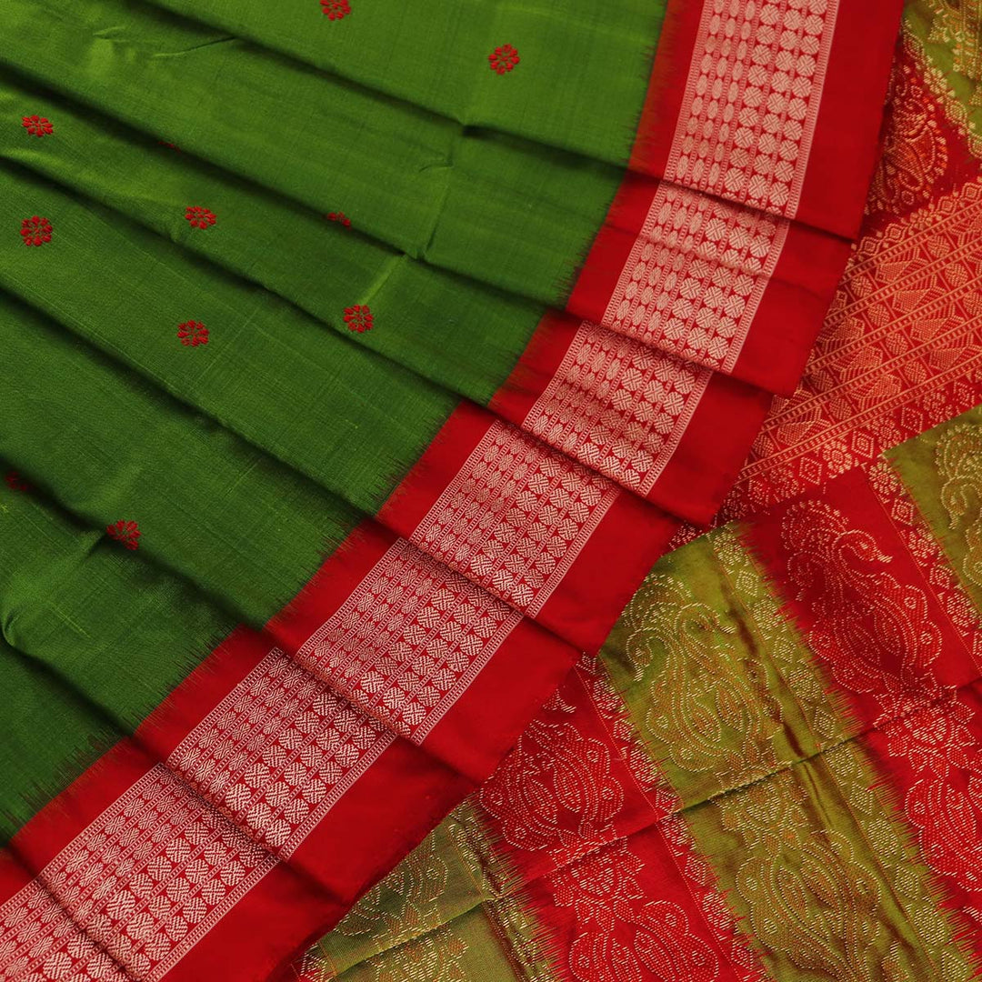 ହ୍ୟାଣ୍ଡଲୁମ୍ ରେଶମ ବମ୍କାଇ ସାରି |