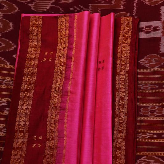 ହ୍ୟାଣ୍ଡଲୁମ୍ ଖଣ୍ଡୁଆ ସିଲ୍କ ଇକାଟ ସାରୀ |