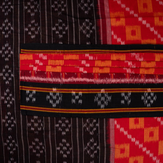 Red Sambalpuri Cotton saree — view 2 of 5