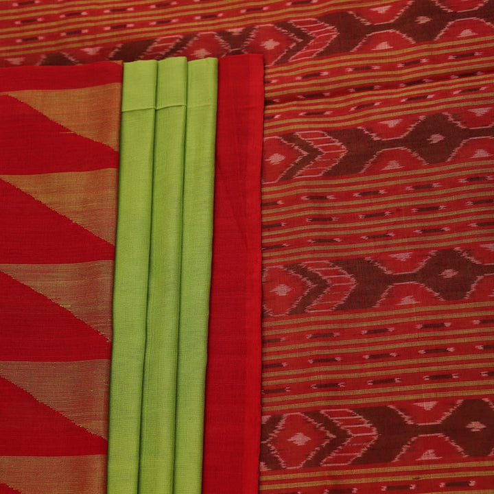 Full view of a plain green and red handloom Sambalpuri cotton saree.