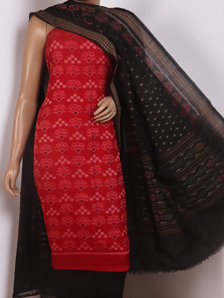 Close-up of the red and black Pasapalli pattern cotton blouse piece for Sambalpuri dress material.