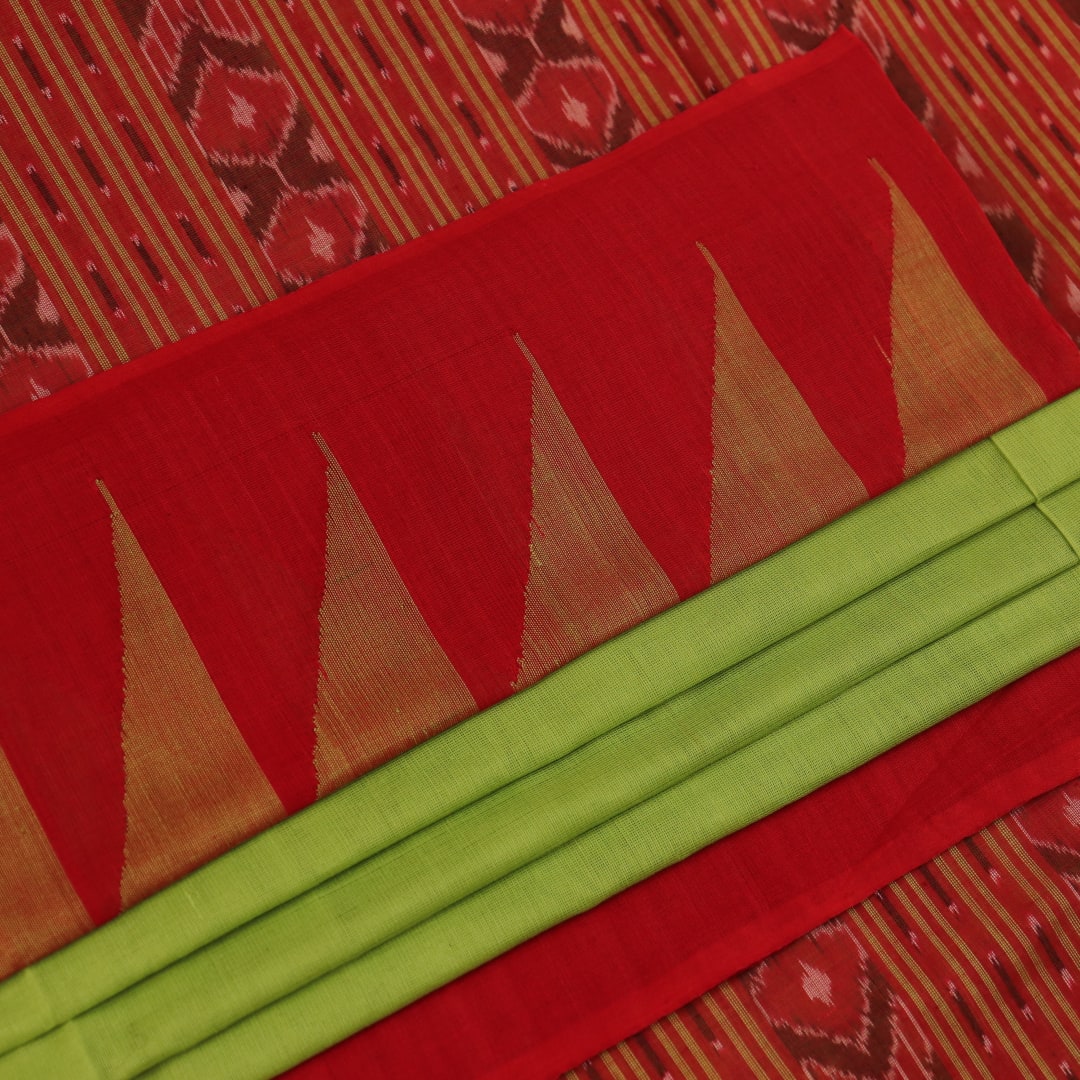 Full view of a plain green and red handloom Sambalpuri cotton saree.