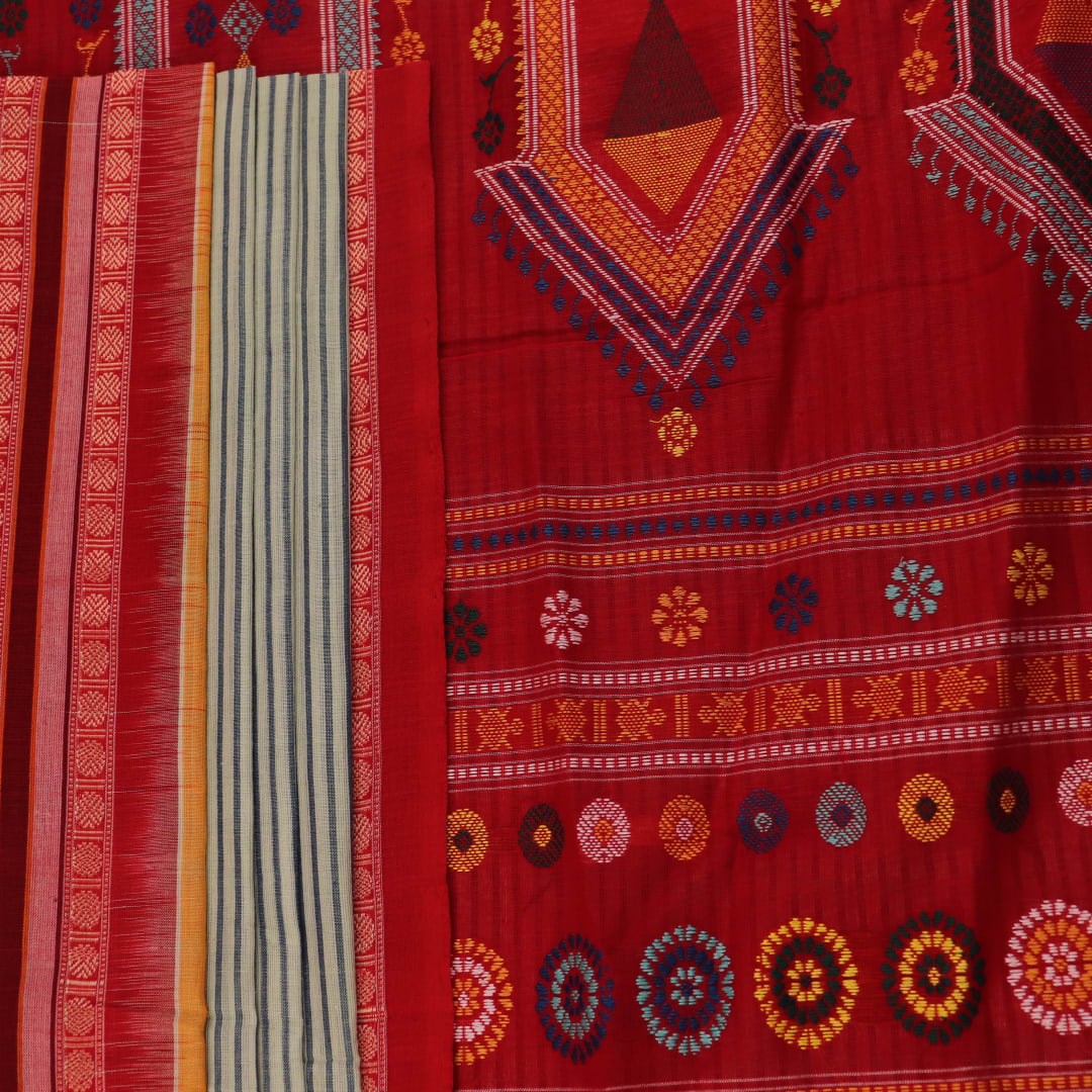 Full length view of a handloom grey and red striped Dolabedi cotton saree.