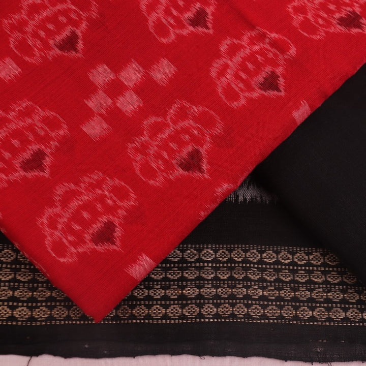 Close-up of the red and black Pasapalli pattern cotton blouse piece for Sambalpuri dress material.