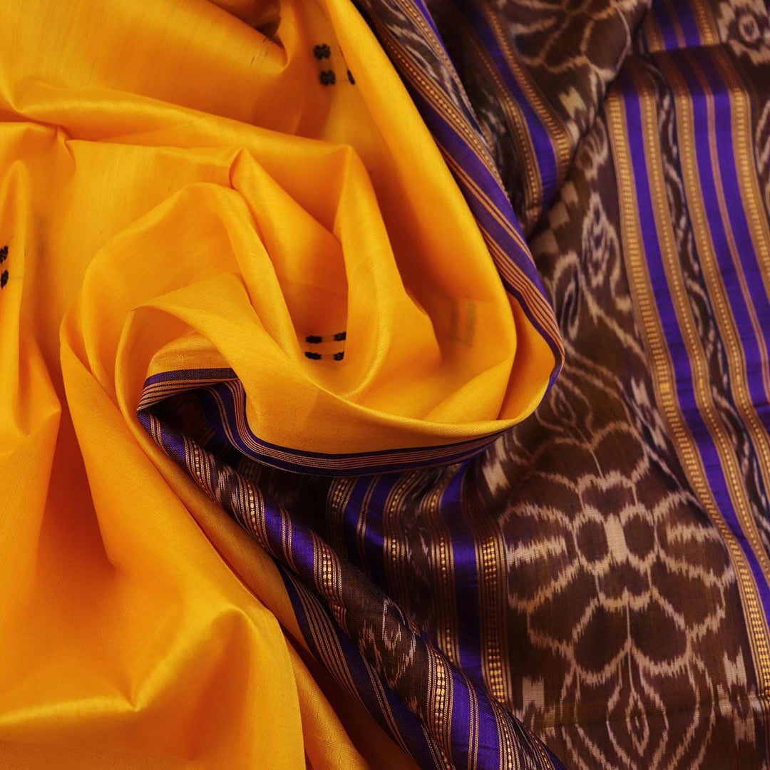 Handloom Khandua Silk Ikat Saree Handloom Saree_Khandua Silk Priyadarshini Handloom
