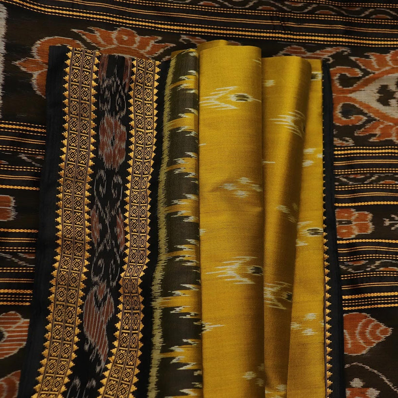 Khandua weave detail