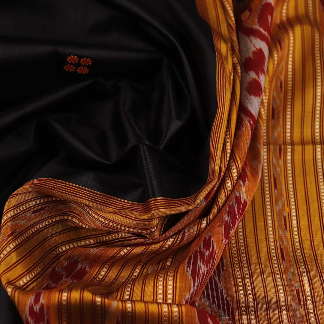 Handloom Khandua Silk Ikat Saree Handloom Saree_Khandua Silk Priyadarshini Handloom
