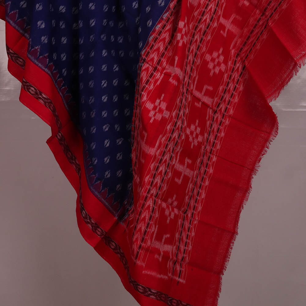 "A detailed image of the threadwork and design of a Sambalpuri Handloom Cotton Dupatta, showcasing the skillful craftsmanship of the local weavers."