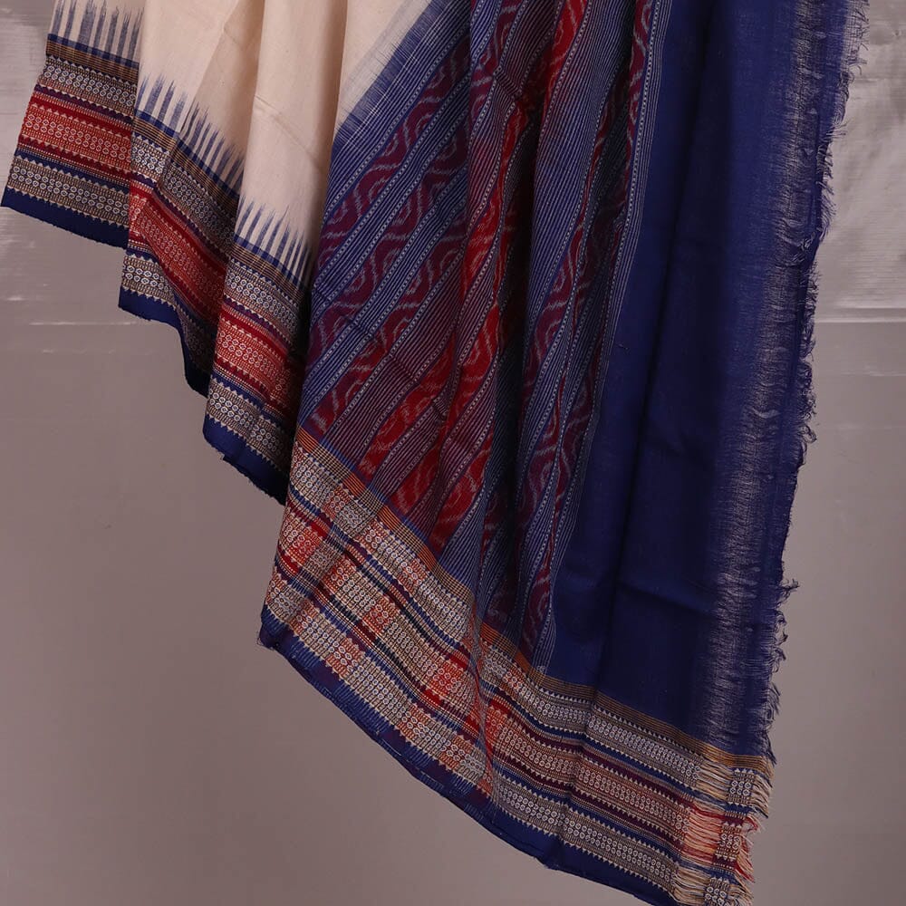 "A detailed image of the threadwork and design of a Sambalpuri Handloom Cotton Dupatta, showcasing the skillful craftsmanship of the local weavers."