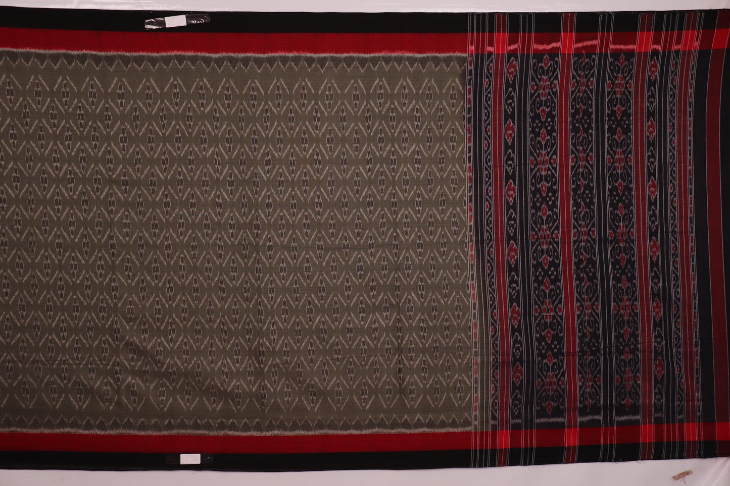 Handloom Sambalpuri Cotton Ikkat Saree Handloom Saree_Sambalpuri Cotton Priyadarshini Handloom