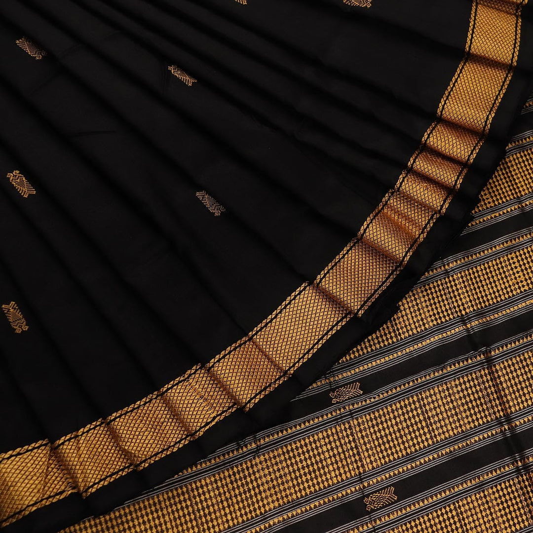 Handloom Sambalpuri Ikkat Silk Saree Handloom Saree_Sambalpuri Silk Priyadarshini Handloom