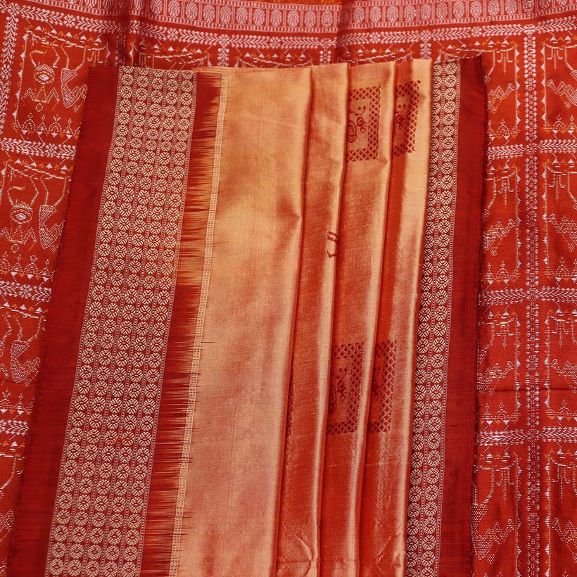 Bomkai weave detail