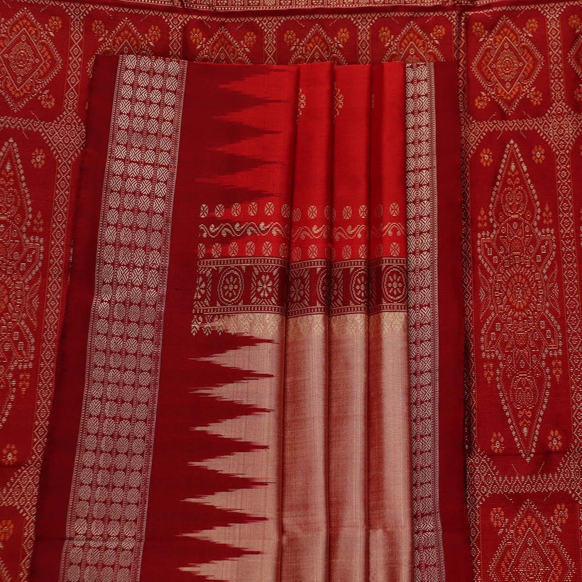 Bomkai weave detail