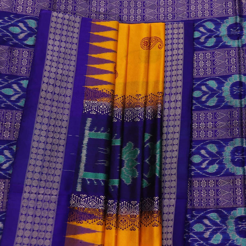 Bomkai weave detail