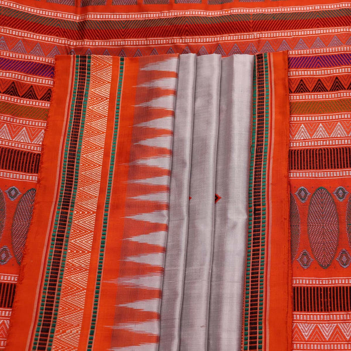 Dongria detail