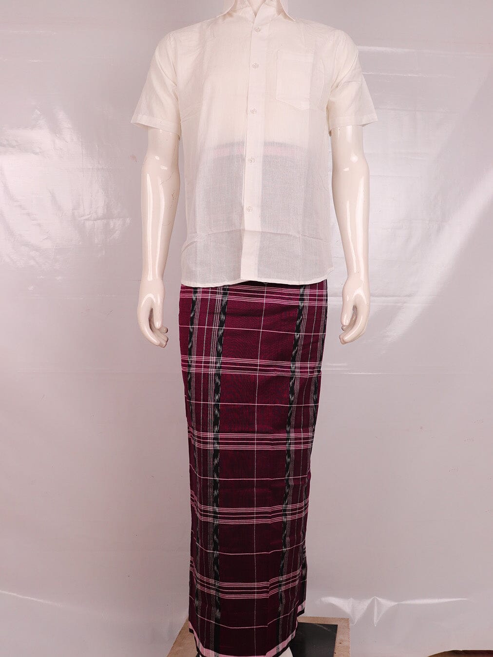 Sambalpuri Pure Cotton Handloom Lungi for Men Handloom Lungi_Cotton Priyadarshini Handloom