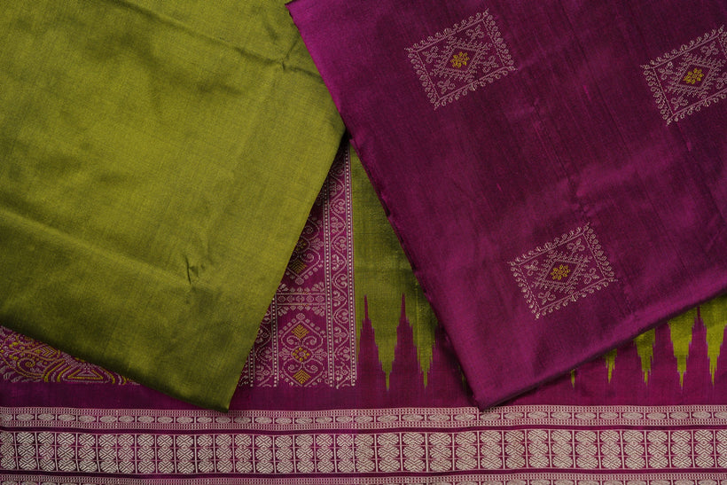 Bomkai weave detail