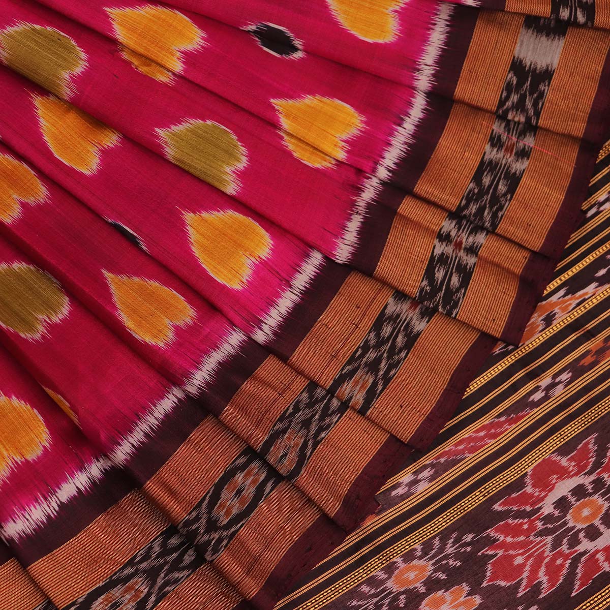 Handloom Pink Khandua Silk Saree with Black border
