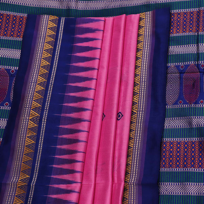 Dongria weave detail