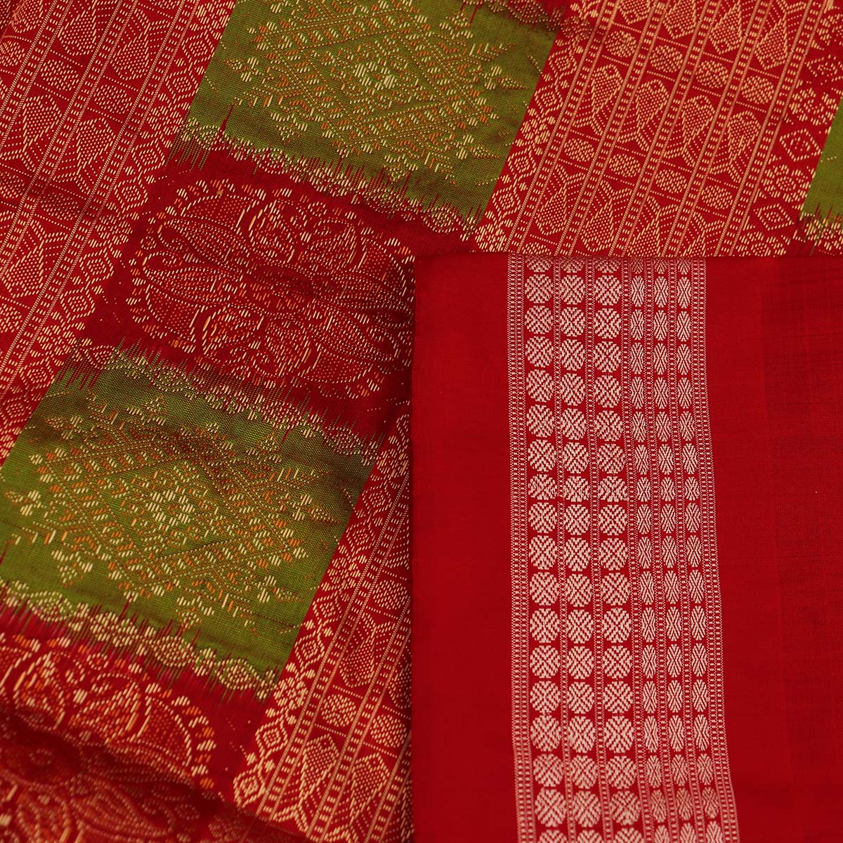 Handloom Silk Bomkai Saree
