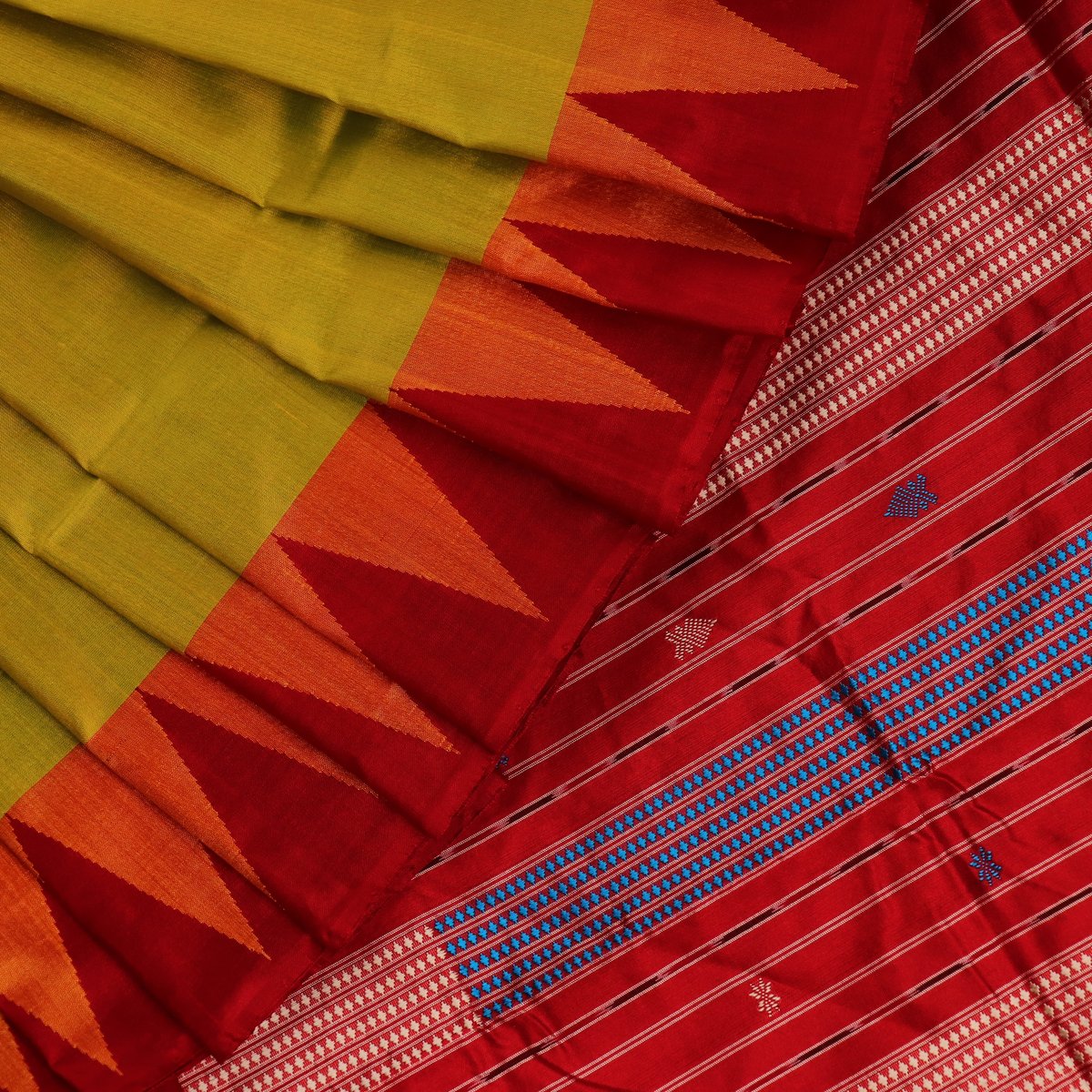 Handloom Green Sambalpuri Silk Saree with Red border