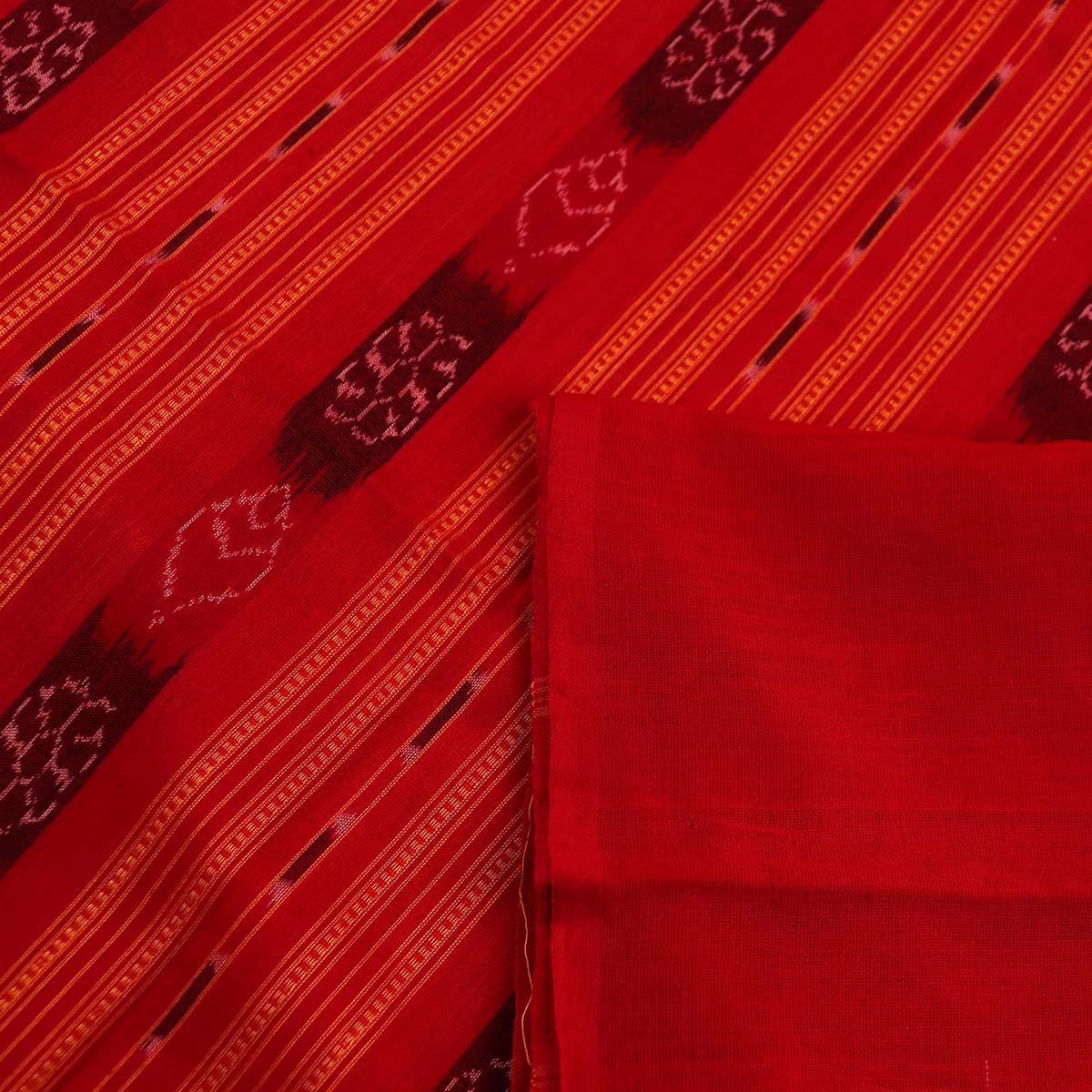 ହ୍ୟାଣ୍ଡଲୁମ୍ ସମ୍ବଲପୁରୀ କଟନ୍ ଇକକେଟ୍ ସାରି |