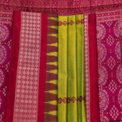 ହ୍ୟାଣ୍ଡଲୁମ୍ ରେଶମ ବମ୍କାଇ ସାରି |