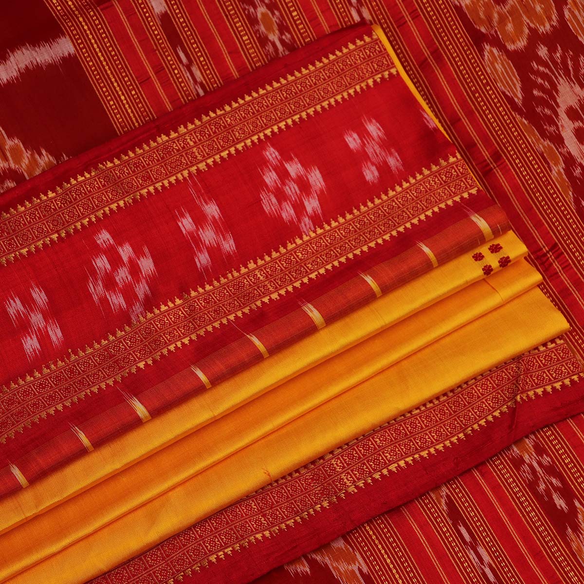 ସମ୍ବଲପୁରୀ ହ୍ୟାଣ୍ଡଲୁମ୍ ରେଶମ ସାରୀ - ବିଳାସପୂର୍ଣ୍ଣ ପାଟା |