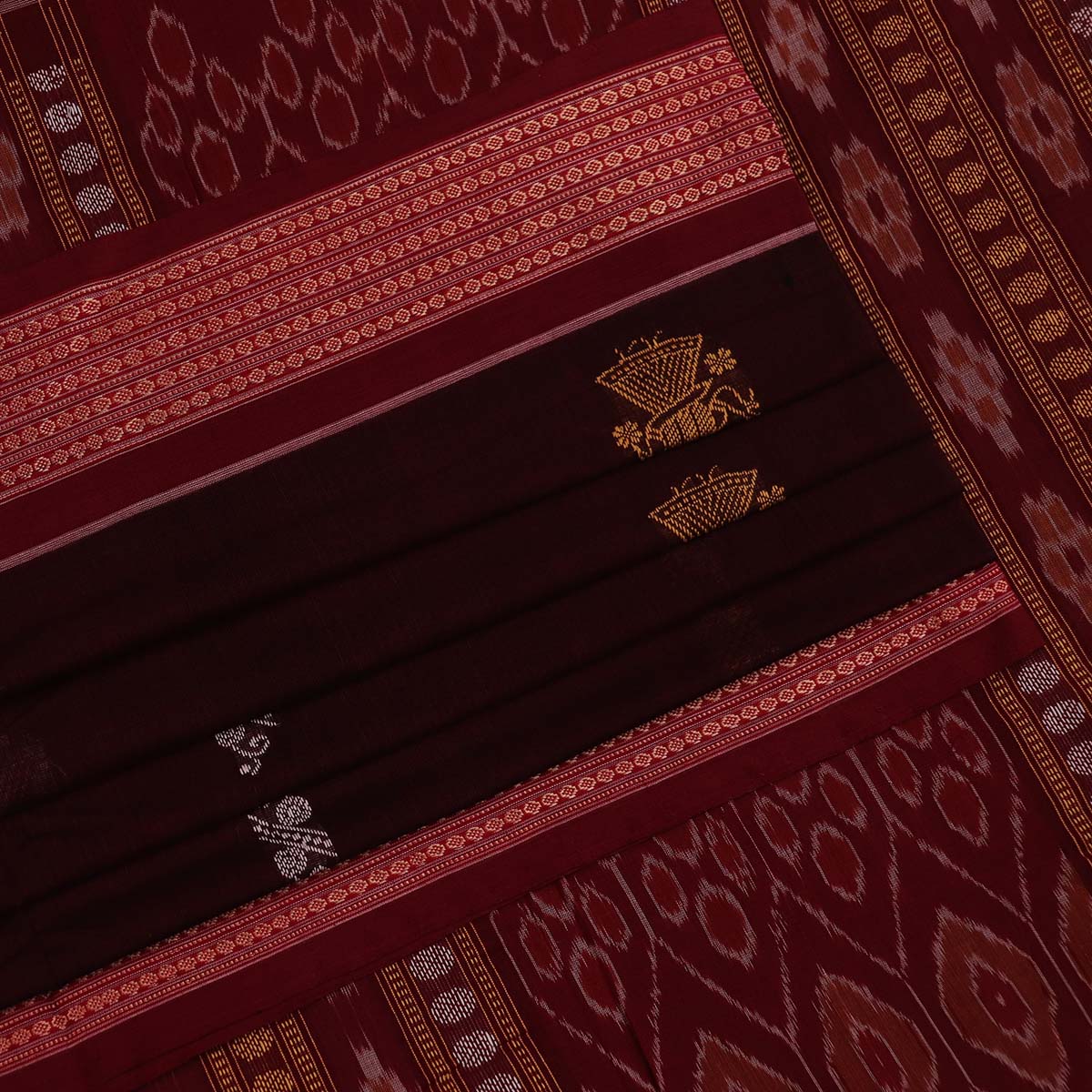 ହ୍ୟାଣ୍ଡଲୁମ୍ ବମ୍କାଇ କଟନ୍ ଇକାଟ ସାରି |