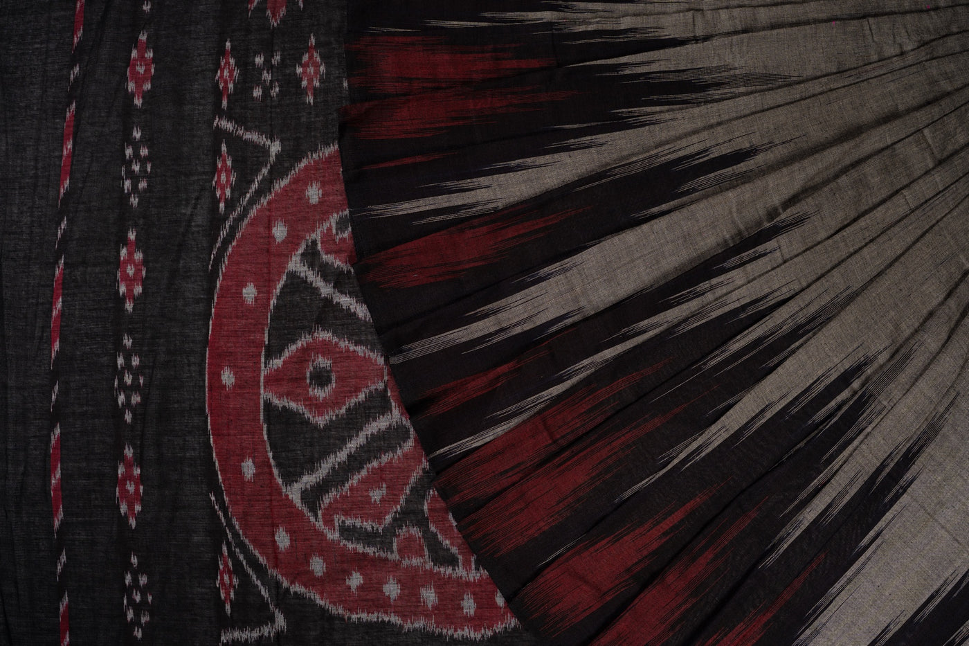 Grey Sambalpuri Cotton saree — view 1 of 5