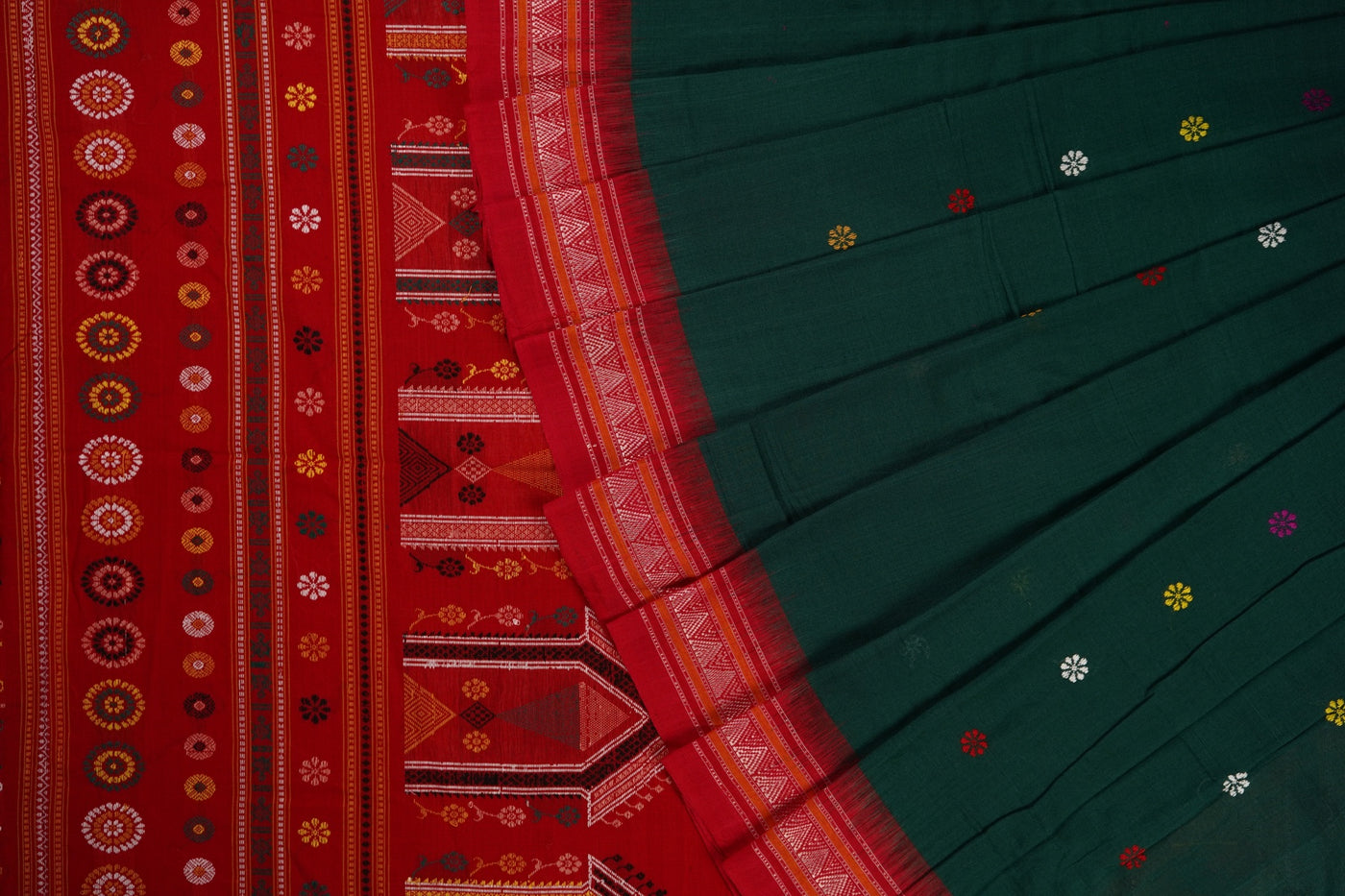 Green Dolabedi Cotton saree — view 1 of 5