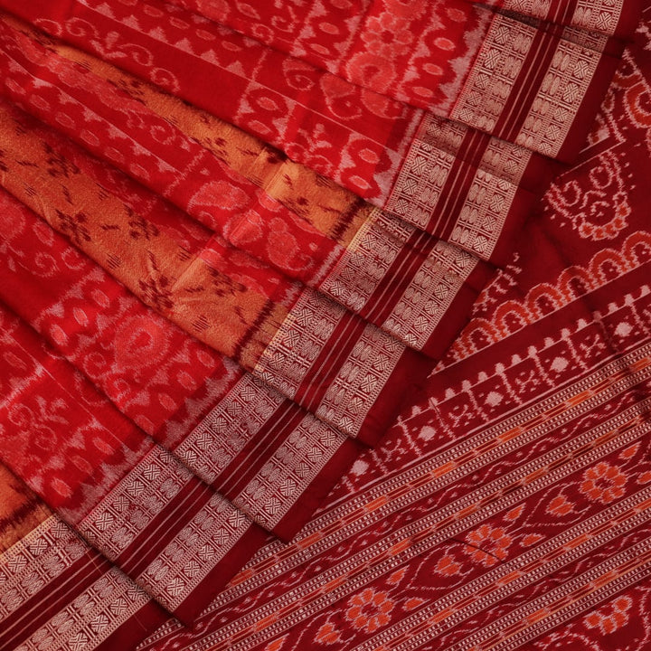 Close-up showcasing the fine texture of the silk material used in the Sambalpuri saree.