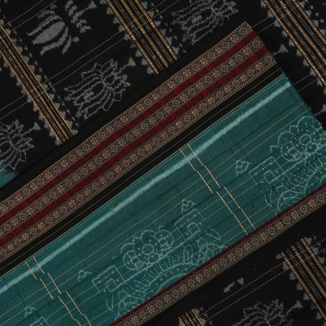 Full layout of the green and black Sambalpuri cotton saree showcasing the pallu and body patterns.