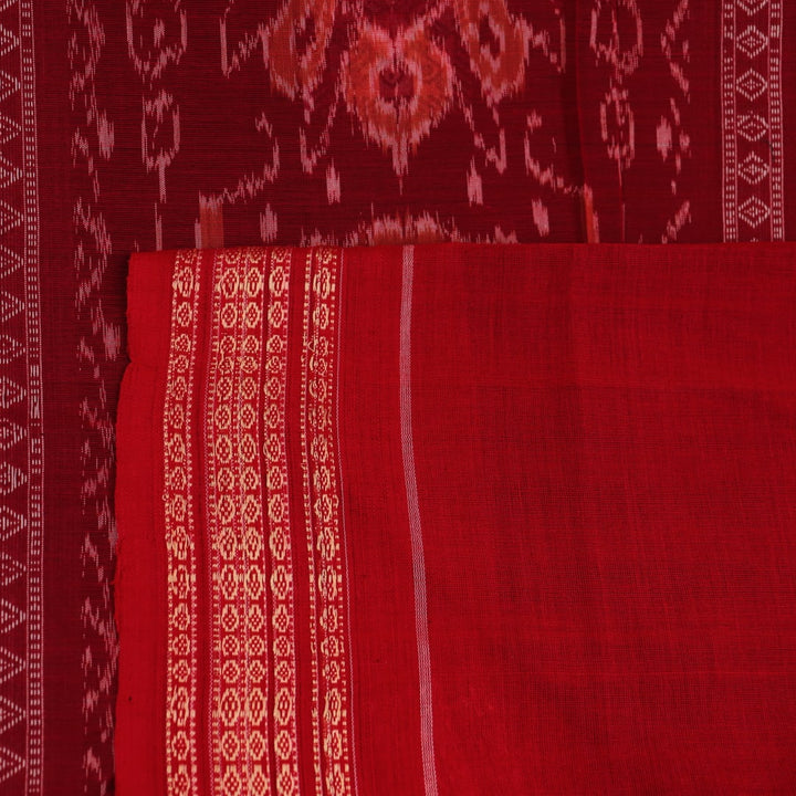 Full view of a green and red handloom Bomkai Cotton Saree with butta pattern.