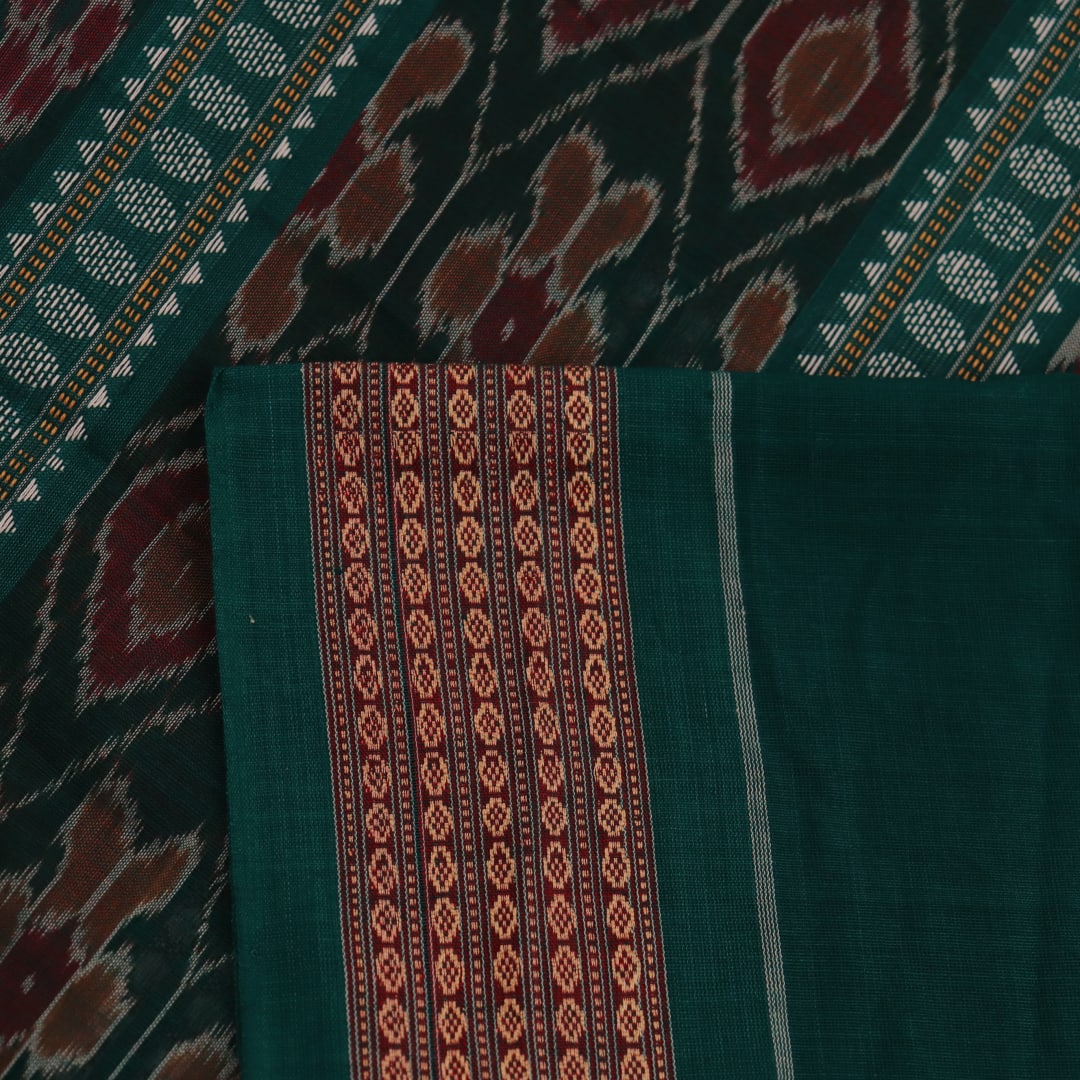 Full view of a red and green Bomkai cotton saree with a butta pattern