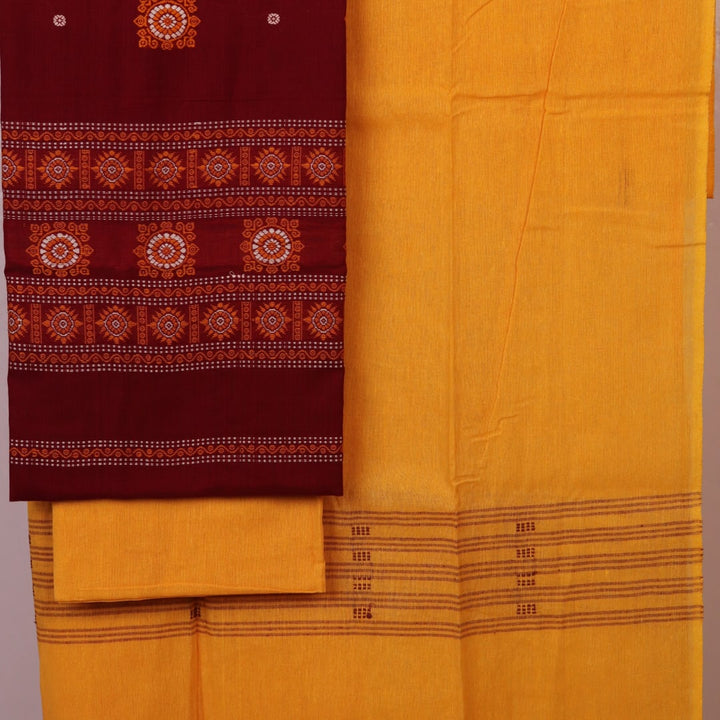 Maroon & yellow Bomkai cotton dress material: close-up of matching handloom blouse piece fabric.
