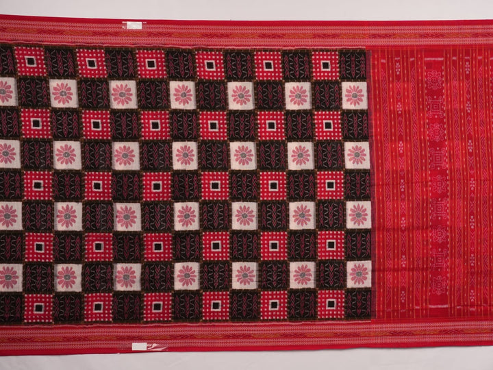 Model styled in a black and red Sambalpuri cotton saree featuring the traditional Pasapalli design.