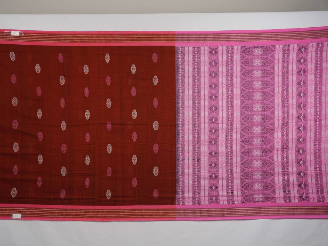 Full flat layout of the brown Bomkai cotton saree displaying the pink pallu and all-over butta pattern