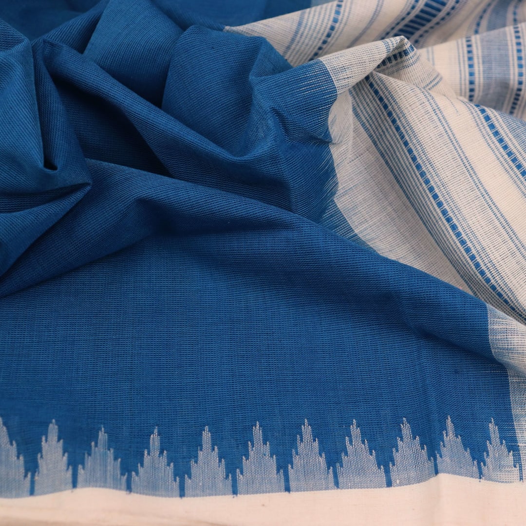 Styling view of a blue and white cotton Sambalpuri dupatta with buta pattern