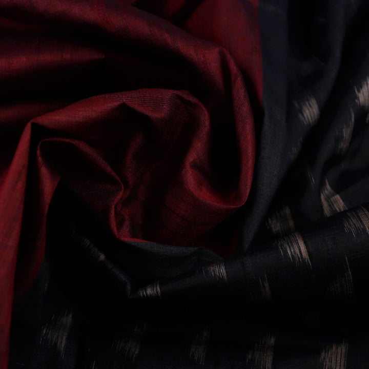 Full product view of maroon Tussar silk saree with plain pattern