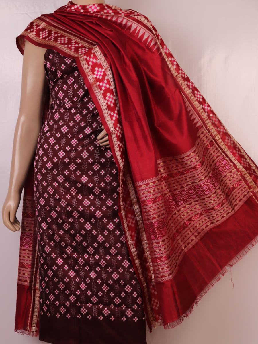 Detail of maroon and pink Sambalpuri Pasapalli silk dress material blouse piece.