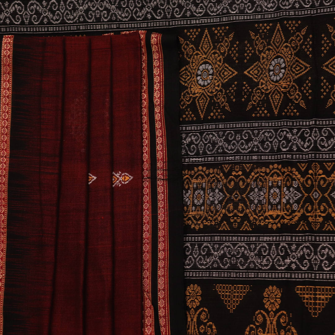 Full view of maroon cotton Bomkai saree with black butta patterns