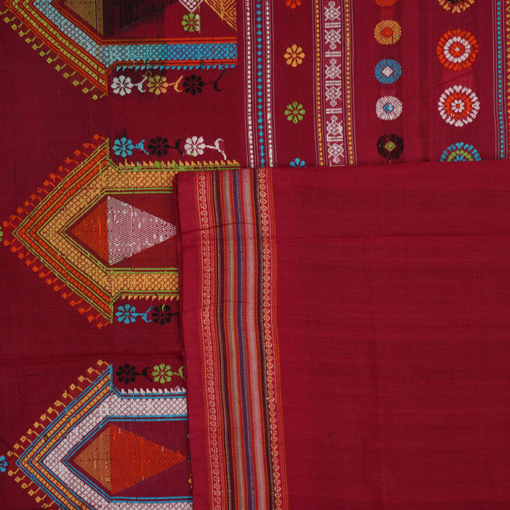 Full view of the black and red Dolabedi cotton saree laid out to show the complete pattern and pallu.
