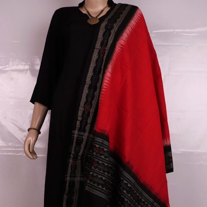 Image 5: Styled view of a Red and Black plain-patterned Sambalpuri Cotton Dupatta