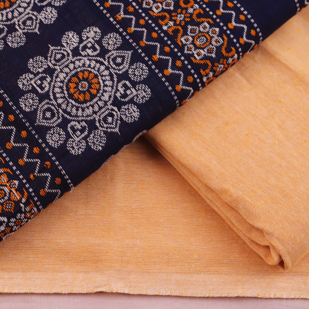 Bomkai Cotton dress material: Blue & cream blouse piece detail with matching border design.