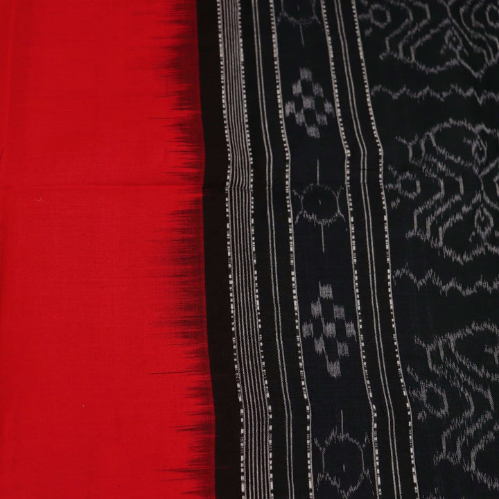 Styling view of a red cotton Sambalpuri dupatta with black plain pattern