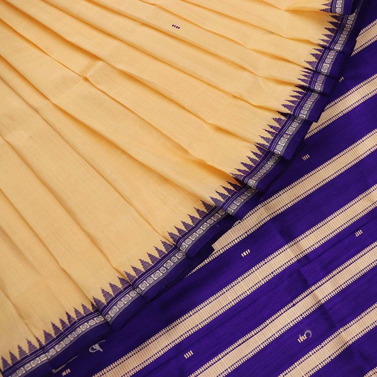 Berhampuri Saree: A Perfect Blend of Culture and Heritage in Every Yarn -  Sanskriti Cuttack