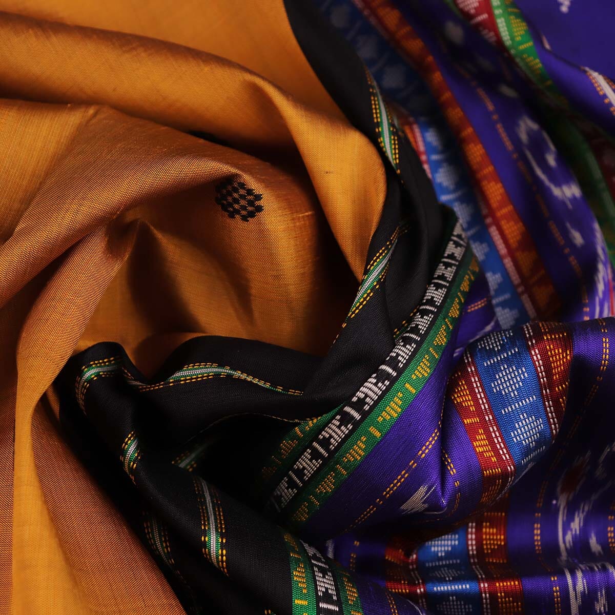 Handwoven Berhampuri Single Palla Silk Saree - Seerat