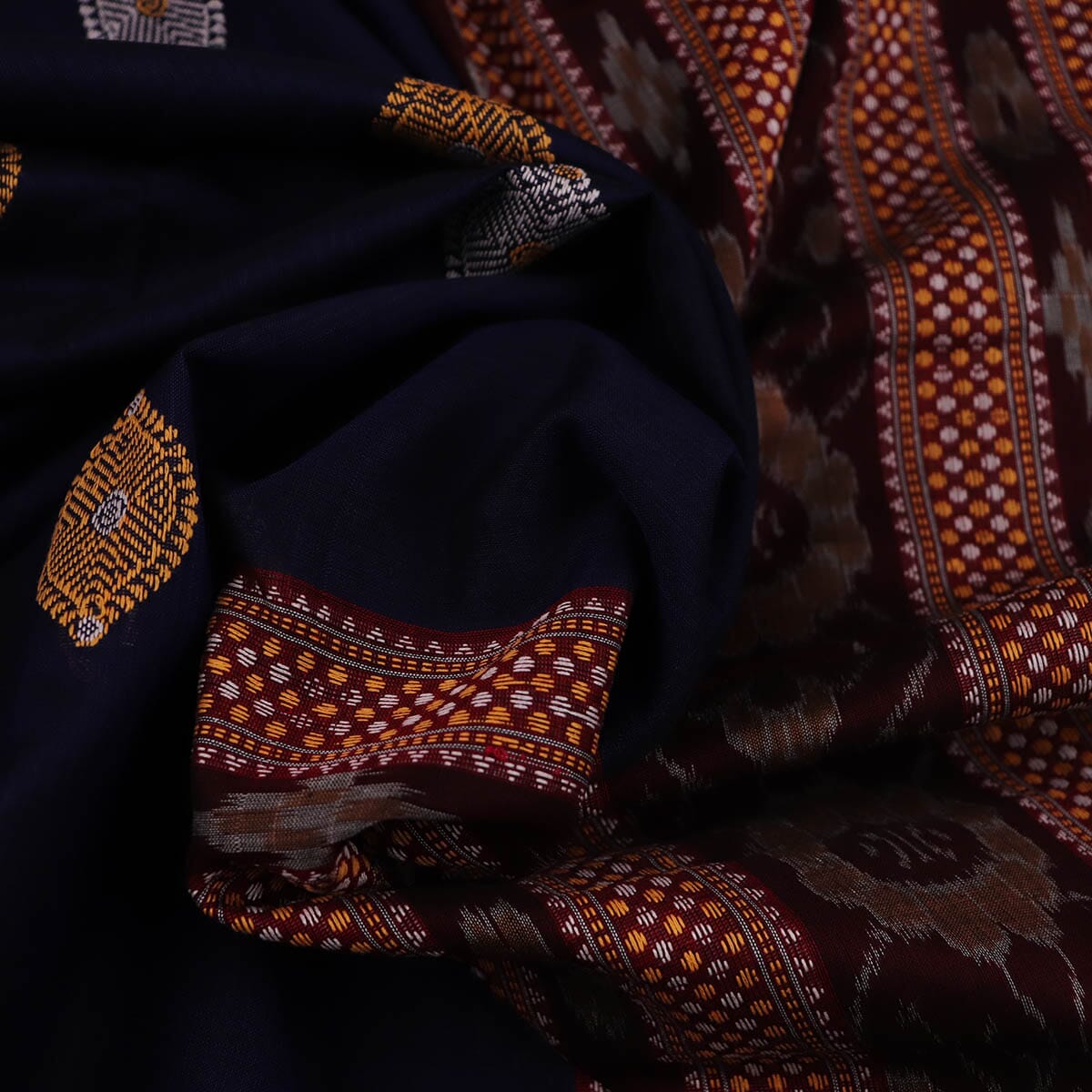 Handloom Bomkai Cotton Ikat Saree Handloom Saree_Cotton Priyadarshini Handloom 
